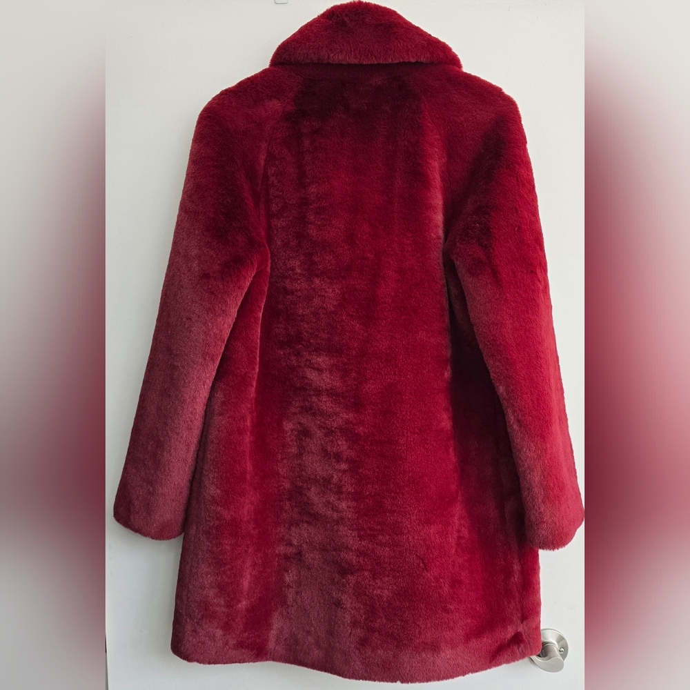 SOIA & KYO Renada Faux Fur Coat in Oxblood Size Small NEW NO TAG - Picture 6 of 14